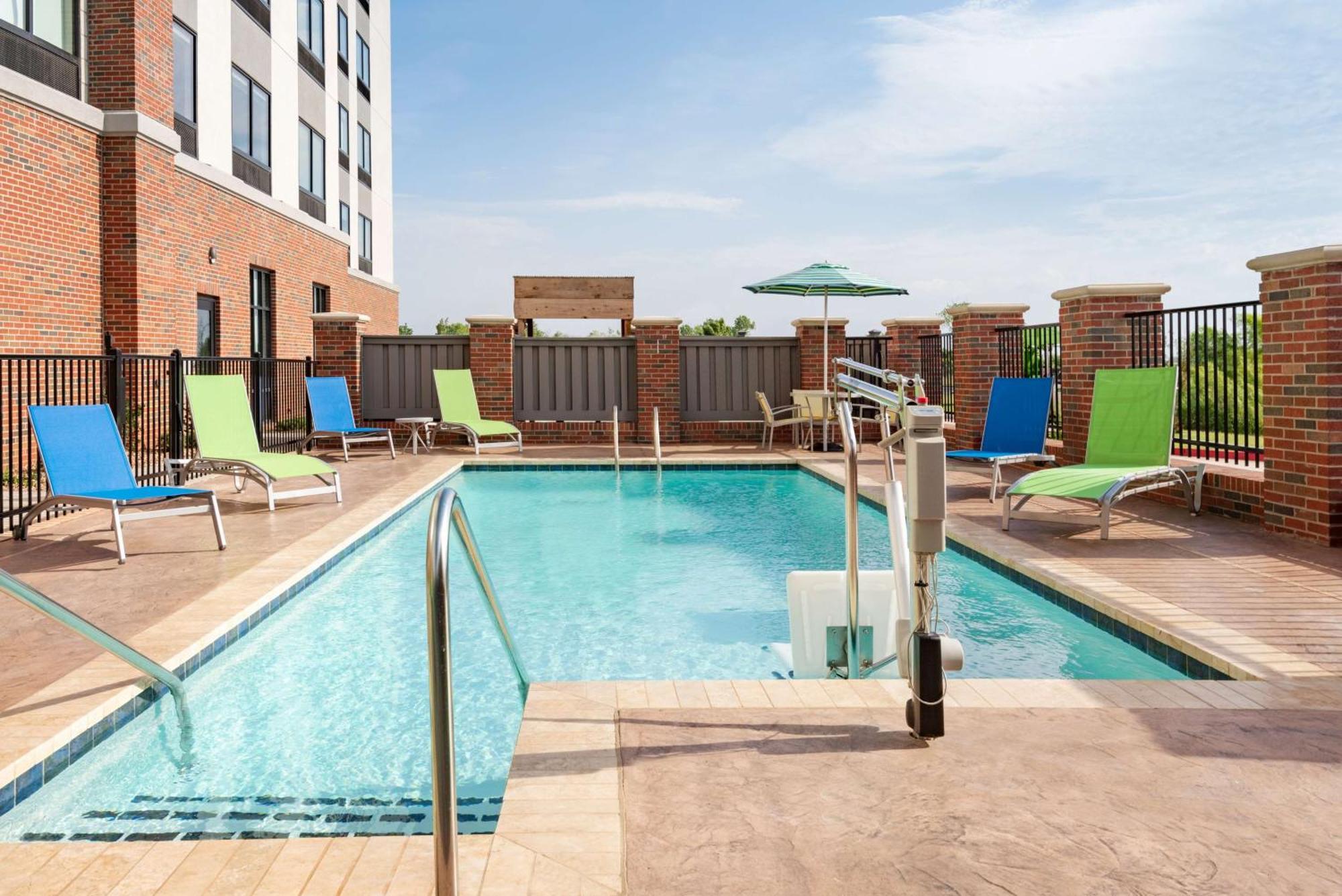 Hampton Inn & Suites Norman-Conference Center Area, Ok Exteriör bild